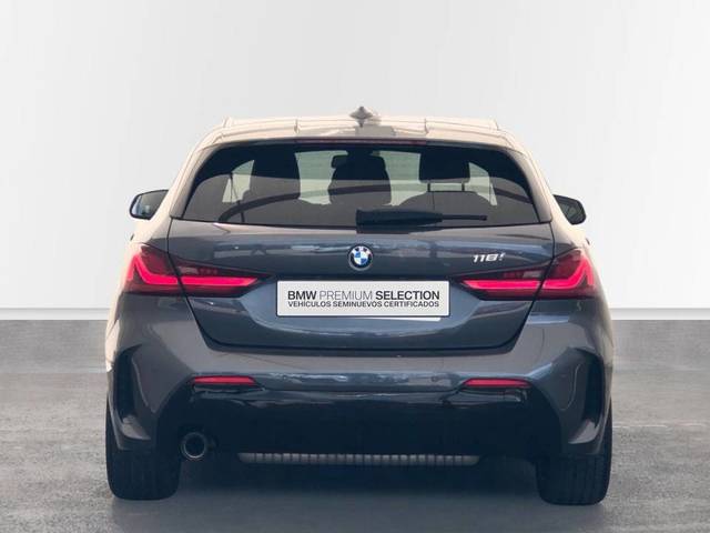 BMW Serie 1 118i color Gris. Año 2020. 103KW(140CV). Gasolina. En concesionario Proa Premium Palma de Baleares