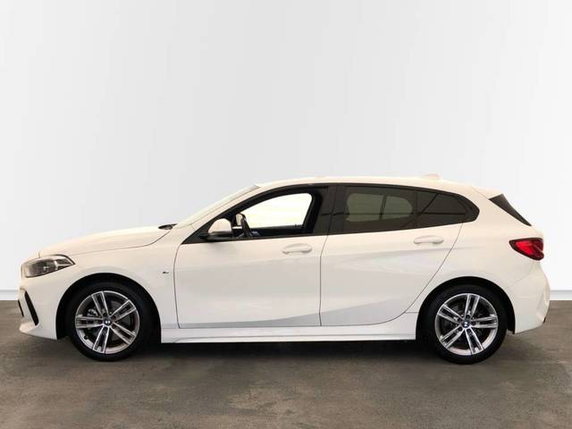 BMW Serie 1 118d color Blanco. Año 2020. 110KW(150CV). Diésel. En concesionario Proa Premium Palma de Baleares