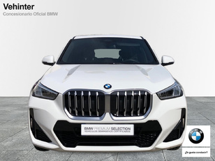 Fotos de BMW X1 sDrive18d color Blanco. Año 2023. 110KW(150CV). Diésel. En concesionario Vehinter Getafe de Madrid