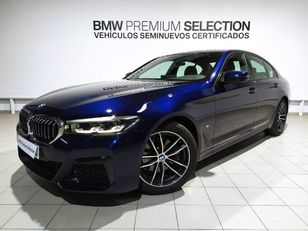 Fotos de BMW Serie 5 520d color Azul. Año 2022. 140KW(190CV). Diésel. En concesionario Hispamovil Elche de Alicante