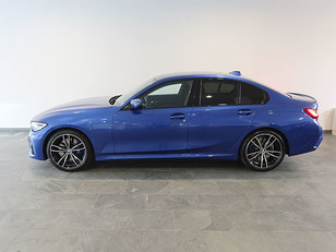 Fotos de BMW Serie 3 330i color Azul. Año 2020. 190KW(258CV). Gasolina. En concesionario Autogal de Ourense