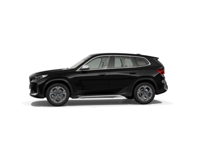 BMW X1 xDrive25e color Negro. Año 2023. 180KW(245CV). Híbrido Electro/Gasolina. En concesionario Movilnorte El Plantio de Madrid