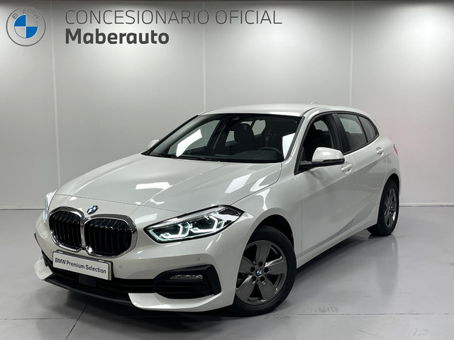 BMW Serie 1 118d color Blanco. Año 2021. 110KW(150CV). Diésel. En concesionario Maberauto de Castellón