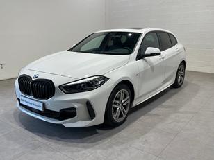 Fotos de BMW Serie 1 120i color Blanco. Año 2021. 131KW(178CV). Gasolina. En concesionario MOTOR MUNICH S.A.U  - Terrassa de Barcelona