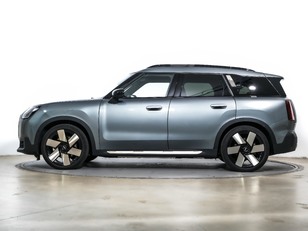 Fotos de MINI Countryman SE ALL4 230 kW (313 CV)