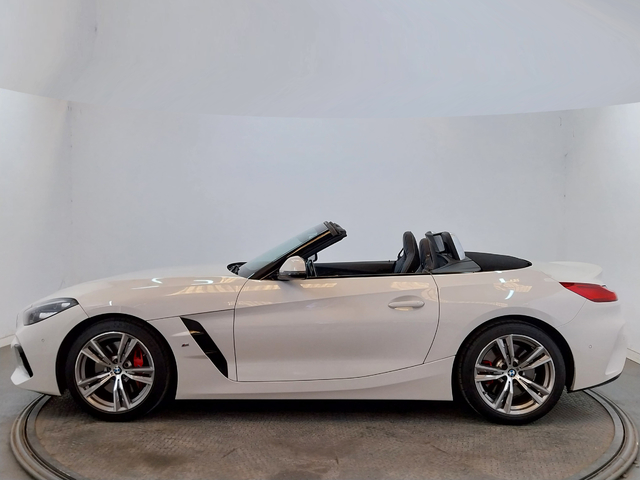 BMW Z4 sDrive30i Cabrio color Blanco. Año 2022. 190KW(258CV). Gasolina. En concesionario Proa Premium Palma de Baleares