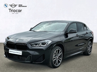 Fotos de BMW X2 xDrive25e color Negro. Año 2024. 162KW(220CV). Híbrido Electro/Gasolina. En concesionario Triocar Avilés (Bmw y Mini) de Asturias