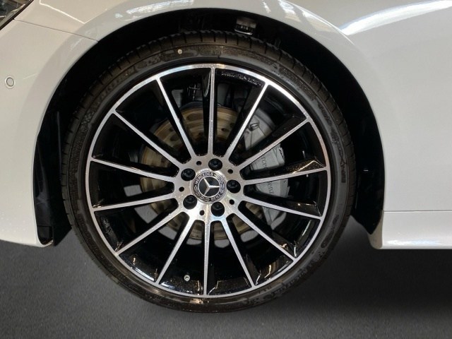 Mercedes-Benz Clase E E 220 d Coupe - 5