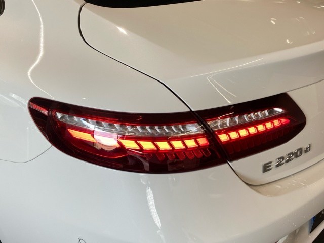 Mercedes-Benz Clase E E 220 d Coupe - 16