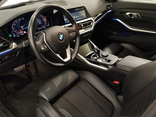 BMW Serie 3 320d color Blanco. Año 2021. 140KW(190CV). Diésel. En concesionario Autoberón de La Rioja