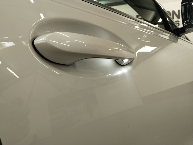 BMW Serie 3 320d color Blanco. Año 2021. 140KW(190CV). Diésel. En concesionario Autoberón de La Rioja