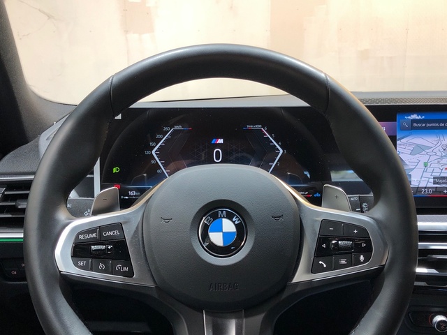 BMW Serie 3 318d Touring color Gris. Año 2024. 110KW(150CV). Diésel. En concesionario Movilnorte El Plantio de Madrid