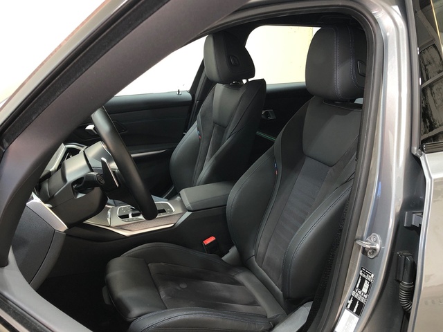 BMW Serie 3 318d Touring color Gris. Año 2024. 110KW(150CV). Diésel. En concesionario Movilnorte El Plantio de Madrid