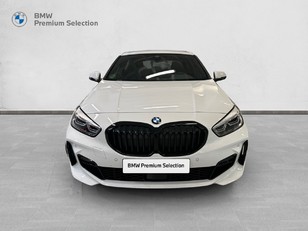 Fotos de BMW Serie 1 118d color Blanco. Año 2024. 110KW(150CV). Diésel. En concesionario Enekuri Motor de Vizcaya