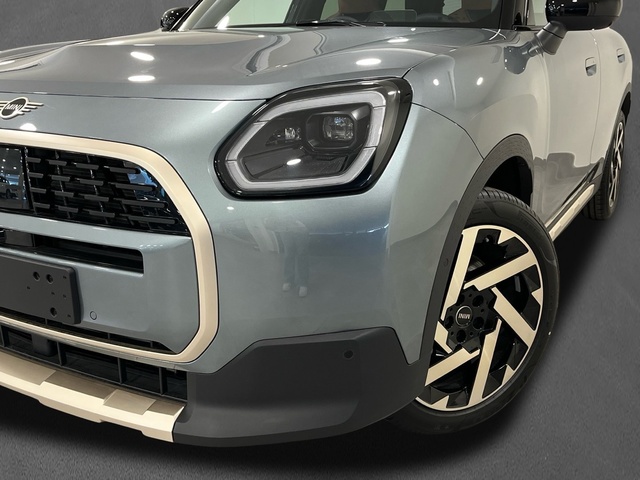 fotoG 5 del MINI MINI Countryman C 125 kW (170 CV) 170cv Gasolina del 2024 en Valencia