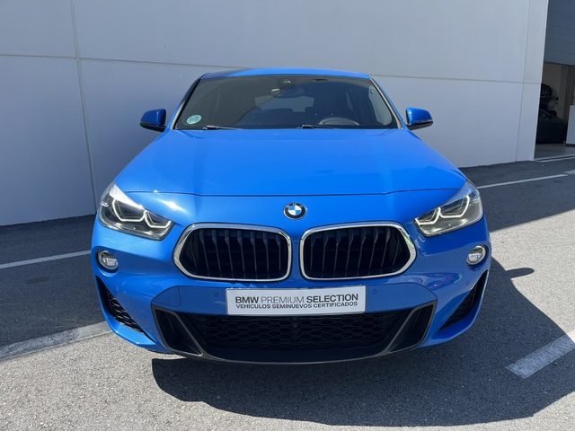 BMW X2 sDrive18d color Azul. Año 2020. 110KW(150CV). Diésel. En concesionario Novomóvil Oleiros de Coruña