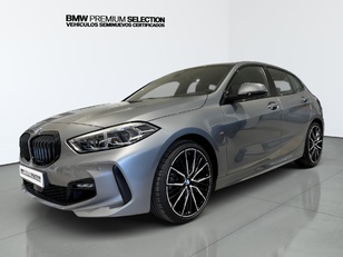 Fotos de BMW Serie 1 118i color Gris Plata. Año 2023. 100KW(136CV). Gasolina. En concesionario Automotor Premium Viso - Málaga de Málaga