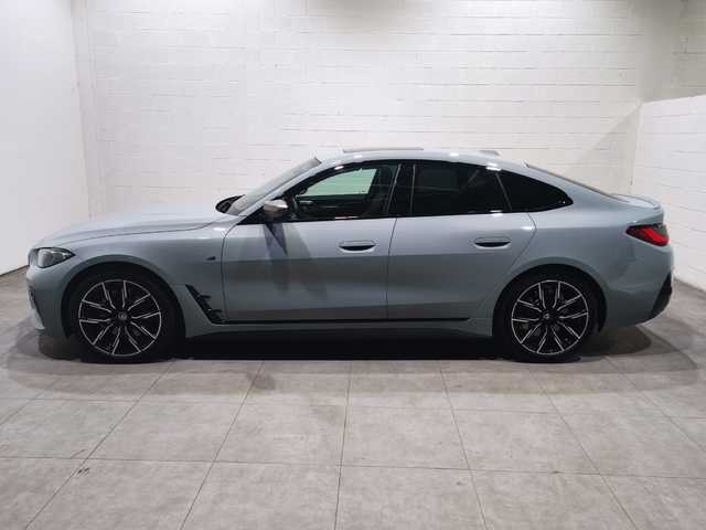 BMW Serie 4 M440i Gran Coupe color Gris. Año 2022. 275KW(374CV). Gasolina. En concesionario MOTOR MUNICH S.A.U  - Terrassa de Barcelona