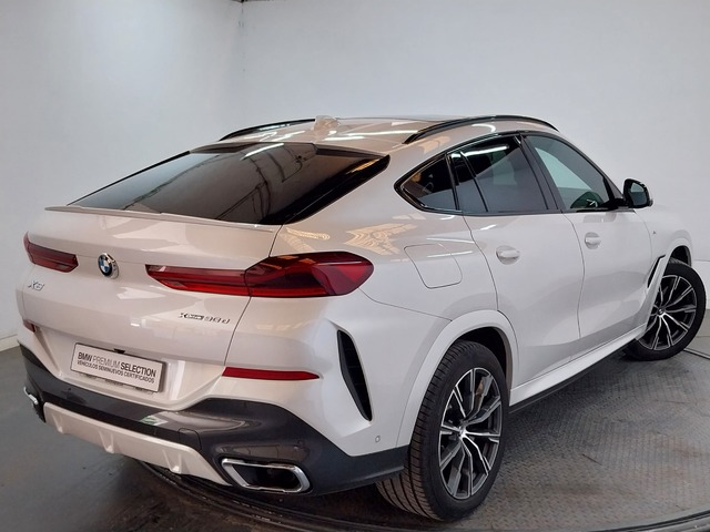 BMW X6 xDrive30d color Blanco. Año 2020. 210KW(286CV). Diésel. En concesionario Proa Premium Palma de Baleares