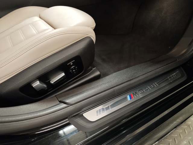 BMW Serie 3 M340i color Negro. Año 2019. 275KW(374CV). Gasolina. En concesionario Autoberón de La Rioja