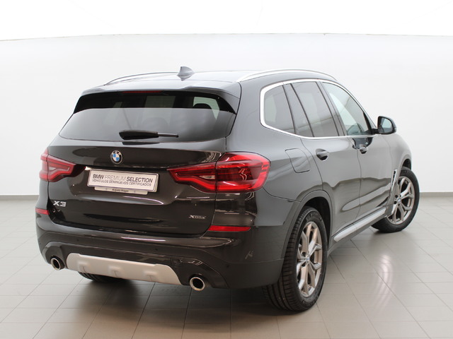 BMW X3 xDrive20d color Gris. Año 2020. 140KW(190CV). Diésel. En concesionario Augusta Aragon S.A. de Zaragoza