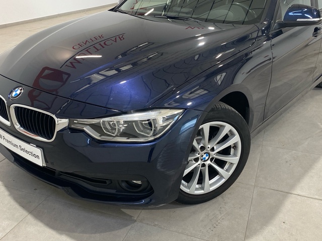 BMW Serie 3 318d color Azul. Año 2017. 110KW(150CV). Diésel. En concesionario Burgocar (Bmw y Mini) de Burgos