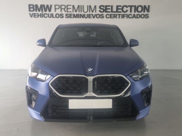 BMW X2 sDrive18d color Azul. Año 2024. 110KW(150CV). Diésel. En concesionario Lurauto - Gipuzkoa de Guipuzcoa