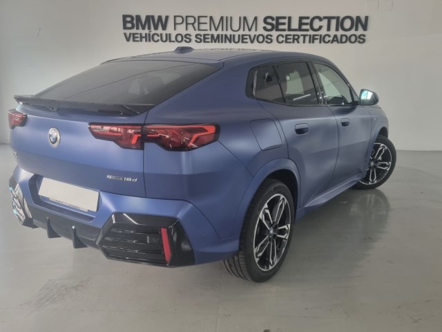 BMW X2 sDrive18d color Azul. Año 2024. 110KW(150CV). Diésel. En concesionario Lurauto - Gipuzkoa de Guipuzcoa