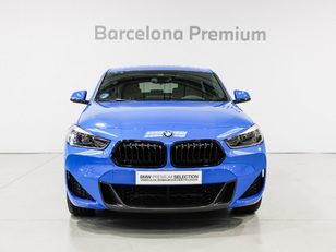 Fotos de BMW X2 xDrive25e color Azul. Año 2023. 162KW(220CV). Híbrido Electro/Gasolina. En concesionario Barcelona Premium -- GRAN VIA de Barcelona