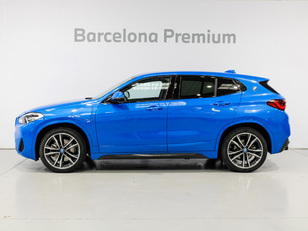 Fotos de BMW X2 xDrive25e color Azul. Año 2023. 162KW(220CV). Híbrido Electro/Gasolina. En concesionario Barcelona Premium -- GRAN VIA de Barcelona