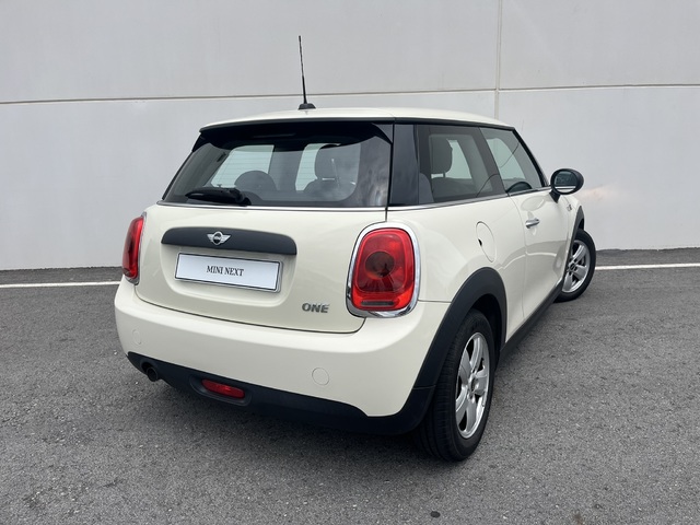 fotoG 3 del MINI MINI 3 Puertas One 75 kW (102 CV) 102cv Gasolina del 2018 en Coruña