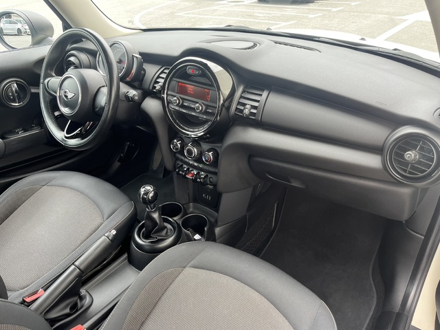 fotoG 7 del MINI MINI 3 Puertas One 75 kW (102 CV) 102cv Gasolina del 2018 en Coruña