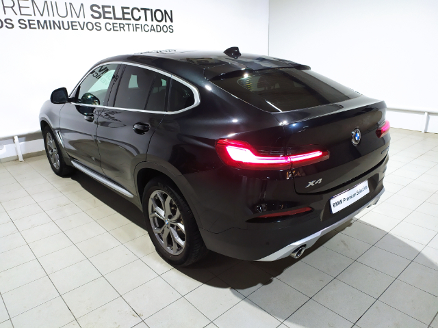 BMW X4 xDrive20d color Negro. Año 2021. 140KW(190CV). Diésel. En concesionario Hispamovil Elche de Alicante