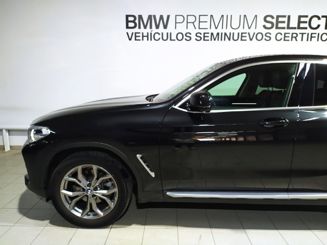 BMW X4 xDrive20d color Negro. Año 2021. 140KW(190CV). Diésel. En concesionario Hispamovil Elche de Alicante