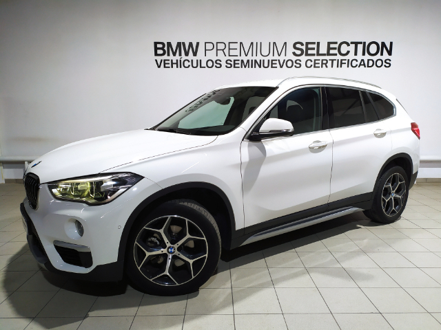 BMW X1 sDrive18d color Blanco. Año 2018. 110KW(150CV). Diésel. En concesionario Hispamovil, Orihuela de Alicante