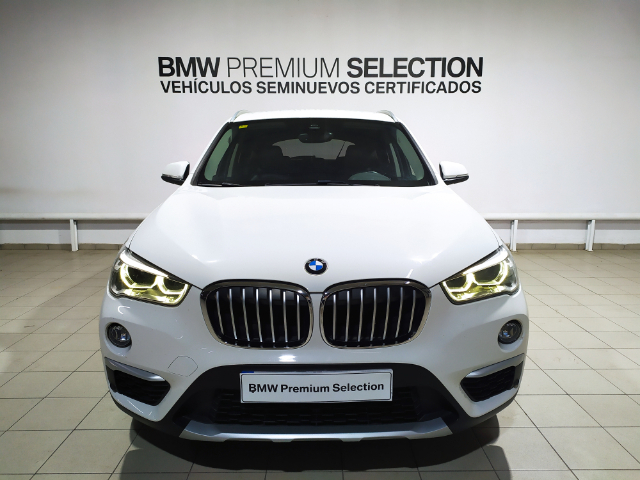 BMW X1 sDrive18d color Blanco. Año 2018. 110KW(150CV). Diésel. En concesionario Hispamovil, Orihuela de Alicante