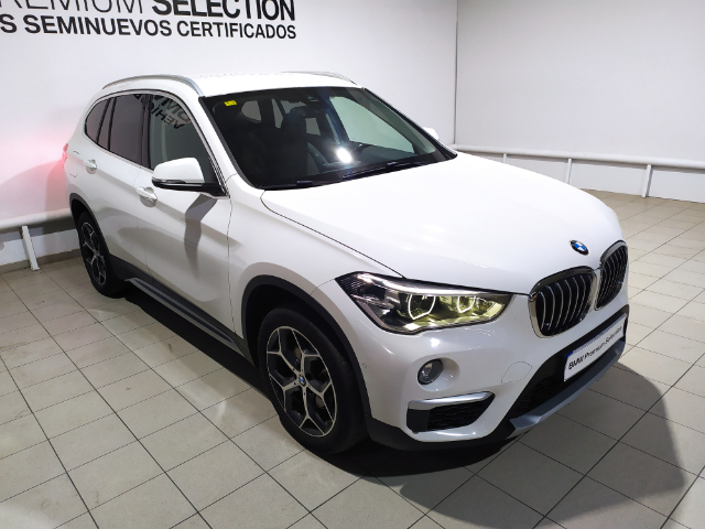 BMW X1 sDrive18d color Blanco. Año 2018. 110KW(150CV). Diésel. En concesionario Hispamovil, Orihuela de Alicante