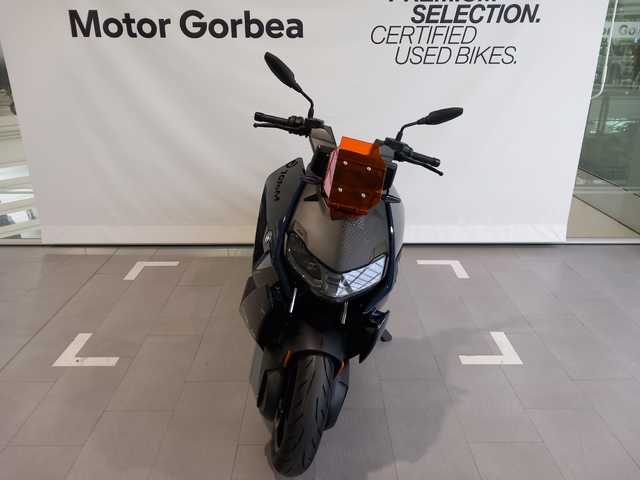 BMW Motorrad CE 04