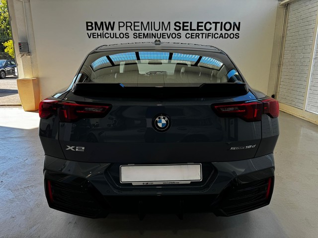 BMW X2 sDrive18d color Gris. Año 2024. 110KW(150CV). Diésel. En concesionario Lurauto Gipuzkoa de Guipuzcoa