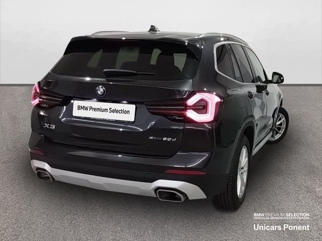 BMW X3 xDrive20d color Gris. Año 2022. 140KW(190CV). Diésel. En concesionario Unicars Ponent de Lleida