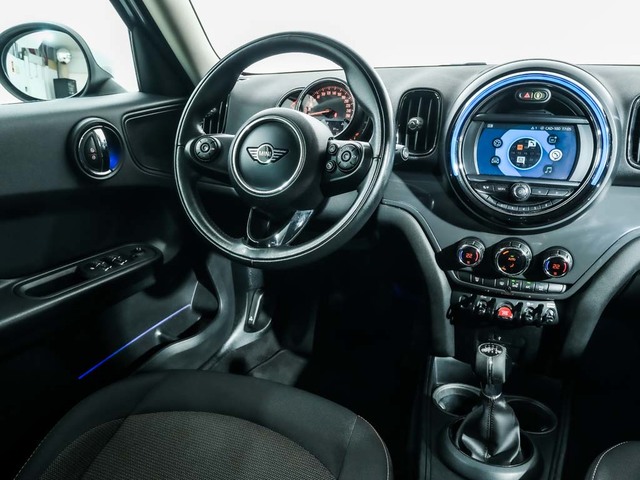 fotoG 23 del MINI MINI Countryman Cooper D 110 kW (150 CV) 150cv Diésel del 2018 en Tarragona