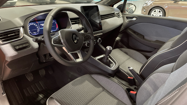 Renault Clio TCe 90 - 8