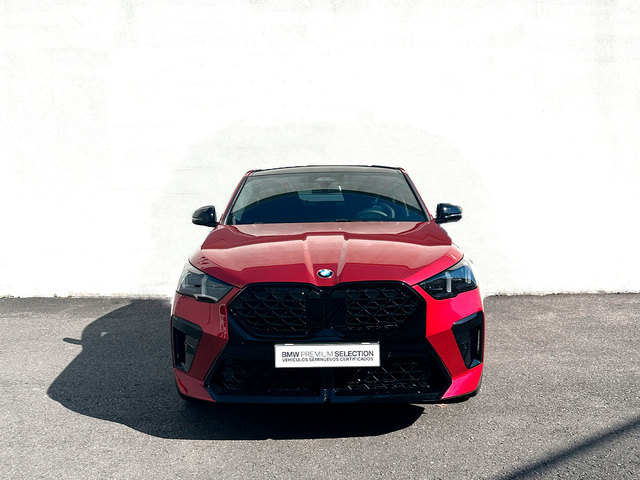 BMW X2 sDrive18d color Rojo. Año 2024. 110KW(150CV). Diésel. En concesionario Autogal de Ourense