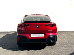 BMW X2 sDrive18d color Rojo. Año 2024. 110KW(150CV). Diésel. En concesionario Autogal de Ourense