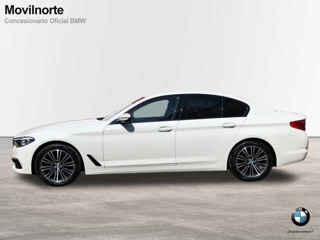 BMW Serie 5 520i color Blanco. Año 2020. 135KW(184CV). Gasolina. En concesionario Movilnorte El Plantio de Madrid