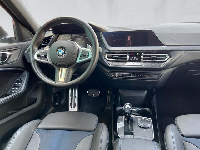 BMW Serie 1 118d color Gris. Año 2020. 110KW(150CV). Diésel. En concesionario Automotor Premium Viso - Málaga de Málaga