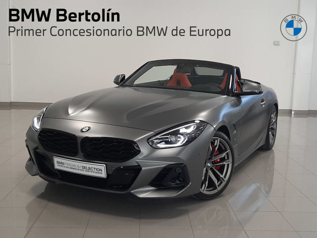 BMW Z4 M40i Cabrio color Gris. Año 2024. 250KW(340CV). Gasolina. En concesionario Automoviles Bertolin, S.L. de Valencia