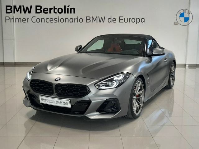 BMW Z4 M40i Cabrio color Gris. Año 2024. 250KW(340CV). Gasolina. En concesionario Automoviles Bertolin, S.L. de Valencia