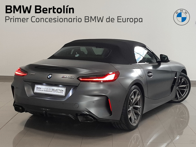 BMW Z4 M40i Cabrio color Gris. Año 2024. 250KW(340CV). Gasolina. En concesionario Automoviles Bertolin, S.L. de Valencia