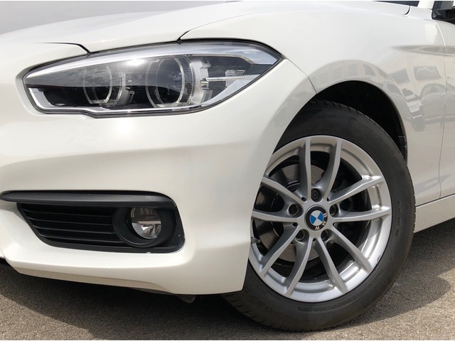 BMW Serie 1 116d color Blanco. Año 2018. 85KW(116CV). Diésel. En concesionario Vehinter Getafe de Madrid